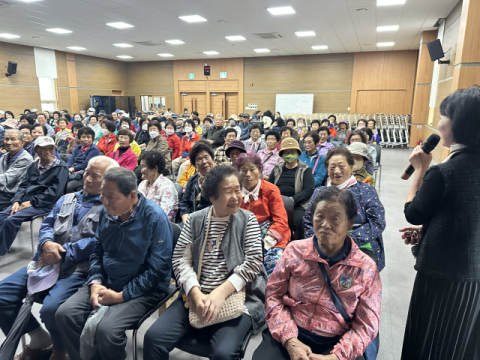경북 칠곡시니어클럽…2025년 노인일자리 및 사회활동지원사업 간담회 