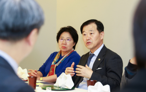 국립대병원 부처 이관 두고 정부·병원 이견 발생