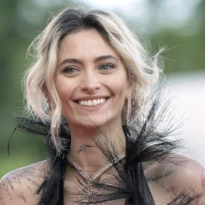 '팝의 황제' 마이클 잭슨 딸 