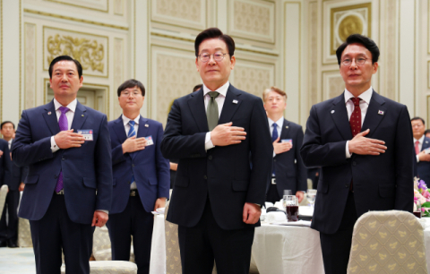 내년 예산안부터 지방 우대…공공기관 지방 이전도 속도