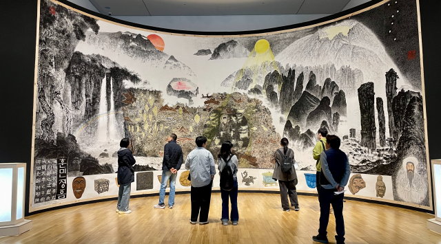 [주말&] 미술관만 돌아도 하루가 훌쩍…'경주 아트투어' 함께 떠날까요