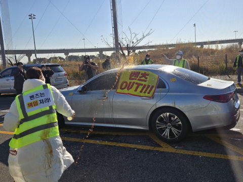 '청라 전기차 화재' 입주민들, 벤츠 측에 추가 피해 보상 요구