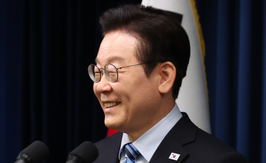 대장동 항소 포기 여파?…李 지지율 전주比 4%p 하락