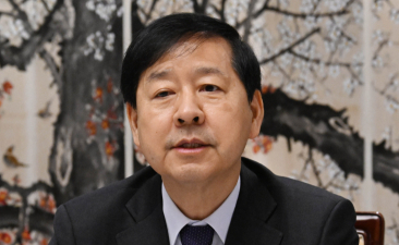 환율 1470원 돌파…정부 