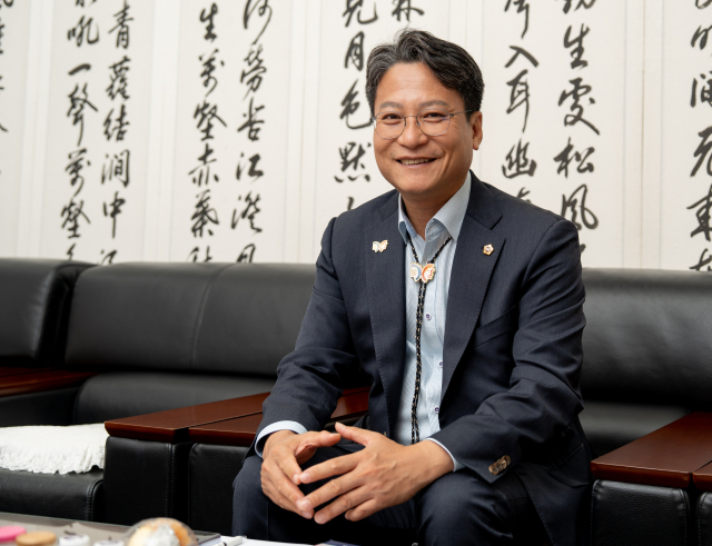 17일 매일신문과 인터뷰에서 지난 12년간의 의정활동 소회를 밝힌 배진석 경북도의회 부의장. 경북도의회 제공