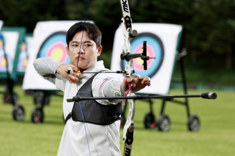 예천군청 장지호, 아시아선수권 단체전 은메달…국제무대 경쟁력 입증