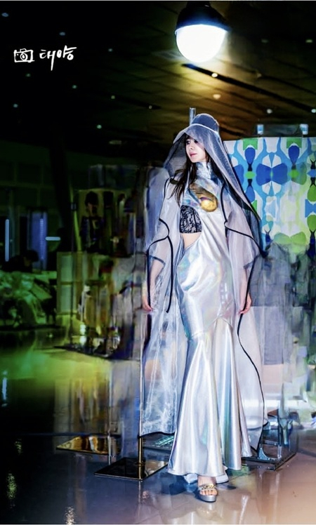 '빛 그림 그리고 환상' 백유선 패션쇼, DDP서 개최