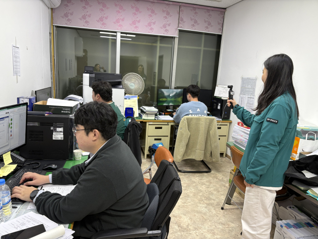 유튜브와 SNS가 공공홍보의 주 무대로 떠오른 요즘, 인구 3만명의 농산촌 봉화군이 예상 밖의 돌풍을 일으키고 있다. 봉화군 제공