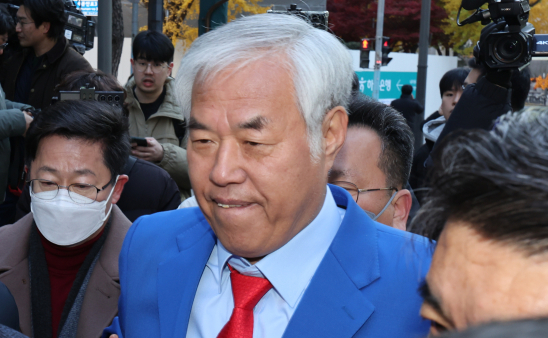 전광훈, 경찰 출석…