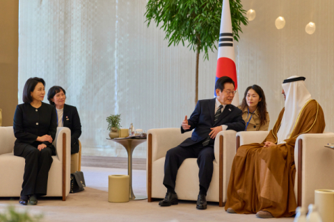 李대통령, UAE 대통령궁 도착…공식환영식 뒤 정상회담