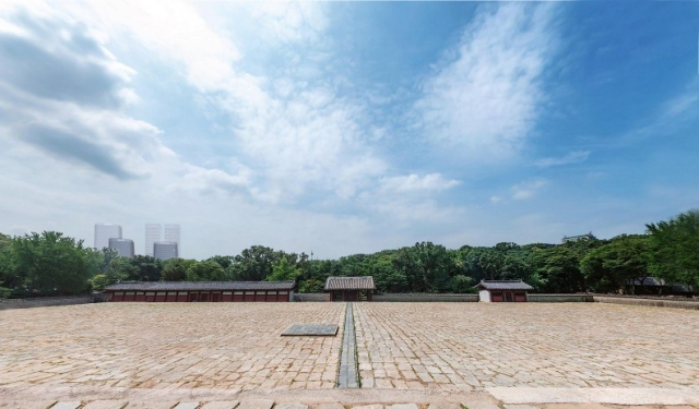 오세훈 서울시장이 종묘(宗廟) 앞 세운4구역 재개발 논란과 관련 