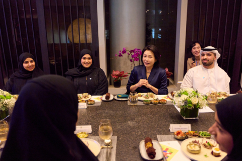 김혜경 여사, UAE 대학 한류동호회 간담회…