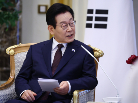 美 압박에 李대통령 