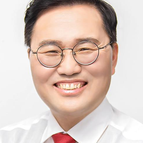 [사외칼럼-홍석준] 한미 관세협상은 퍼주기 굴종시트