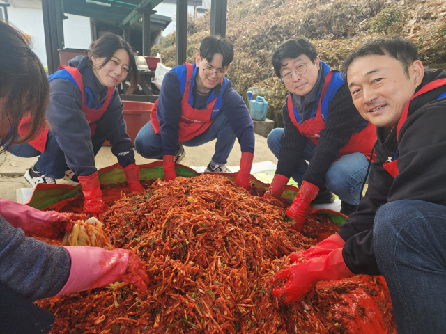 금융투자협회, 21년째 소망의 집과 겨울동행 … 후원금·생필품 전달