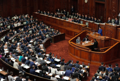 총리 급여 1천만원 깎는다더니…국회의원 9% 줄인다는 '이 나라' 