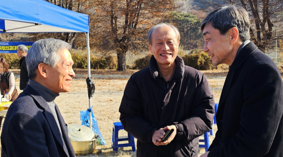 이재명 대통령 모교서 '반갑다 친구야' 잔치한마당