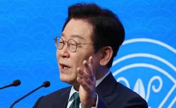 李, 남아공 동포들에 