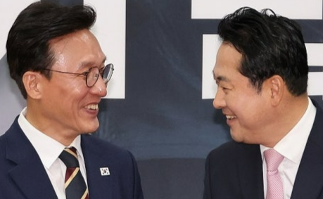 장동혁, 차기 대선 적합도 1위…김민석과 0.8%P 초접전