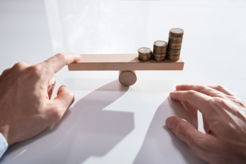 돈한푼 안낸 생계급여, 국민연금보다 더 많다…68만원 vs 77만원 '역전현상'