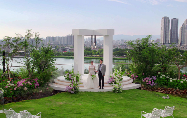 호텔수성이 올해 프리미엄 야외 웨딩공간 