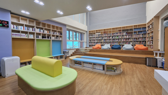 대구시교육청은 25일 오전 대구 동부초등학교 본관동 배움마루 2층에서 