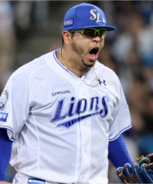 '투타의 핵 남았다' 삼성, 후라도·디아즈 재계약 성공