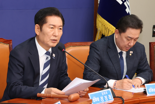 與, 1인 1표제 강행…