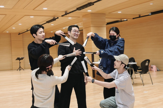 극한 속에서 피어난 생명력…연극 '바람꽃', 6일 어울아트센터 공연