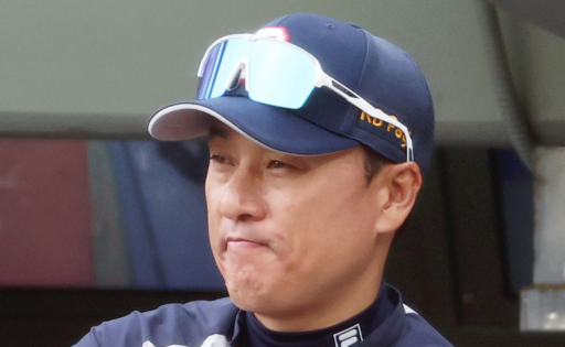 '국민 타자' 이승엽 전 두산 감독, 일본 요미우리 코치 부임