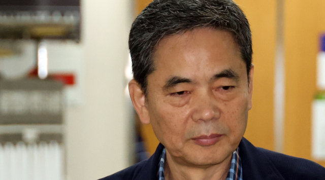 '대장동 50억 클럽' 곽상도 징역 3년·아들 징역 9년 구형