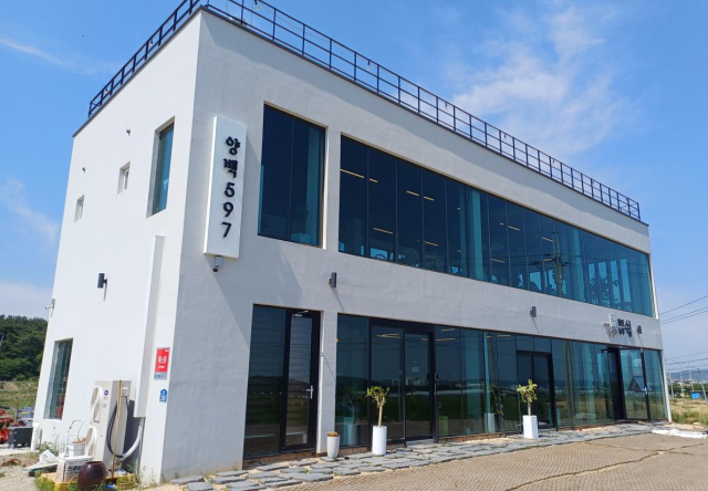 포항 특구의 가공 체험 및 청년 쉼터 건물. 경북농업기술원 제공