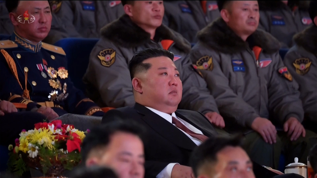 북한 공군 창설 80주년 기념행사가 지난 28일 갈마비행장에서 진행됐다고 조선중앙TV가 30일 보도했다. 이날 명사십리극장에서 진행된 기념공연을 관람하며 김정은 국무위원장이 눈물을 흘리고 있다. [조선중앙TV 화면] [국내에서만 사용가능. 재배포 금지. For Use Only in the Republic of Korea. No Redistribution] 연합뉴스