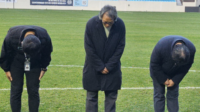 조광래 대표 공식 사임…대구FC 혁신 급물살 타나