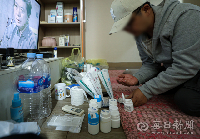 지난달 4일 대구 달서구 신당동 고시원촌 일대 골목 전경. 안성완 기자 asw0727@imaeil.com