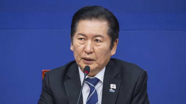 흔들리는 정청래 리더십…당원 1인1표제 부결 당했다