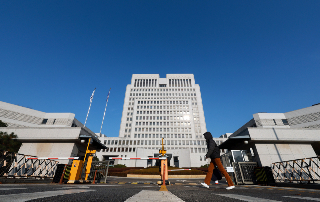 7일 서울 서초구 대법원. 더불어민주당이 연내에 내란전담재판부 도입, 대법관 증원, 법원행정처 폐지, 재판소원 도입 등 사법개혁 법안을 처리할 방침이다. 전국법관대표회의는 8일 정기회의를 열고 여당에서 추진 중인 