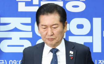 '1인 1표제 부결' 정청래 리더십 휘청…여권 잡음 커지나
