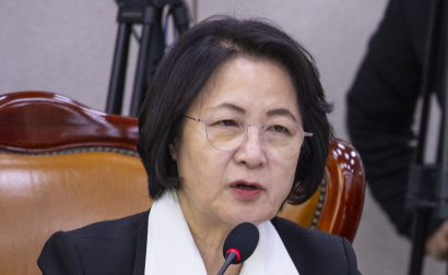 추미애, 법사위원장직 사의 표명…경기지사 출마 본격화