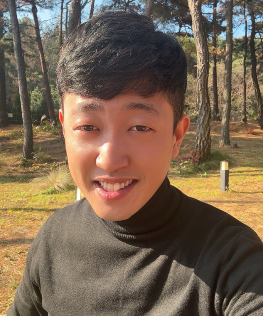 경주화랑마을 공무직 최근열씨, 쓰러진 60대 심폐소생술로 생명 구했다