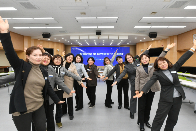 유교 도시 영주의 유리천장을 깬 여성 리더들. 공직사회 풍토를 바꾸고 있다