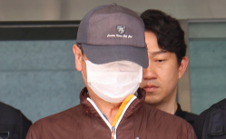 생일상 차려준 아들 사제총기로 살해한 60대 사형 구형