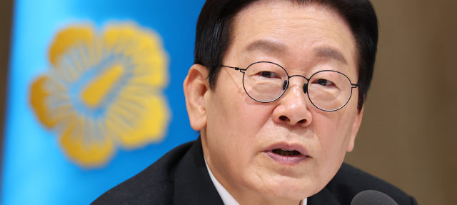 내란몰이 수세 몰린 여권…직접 깃대 잡은 李대통령