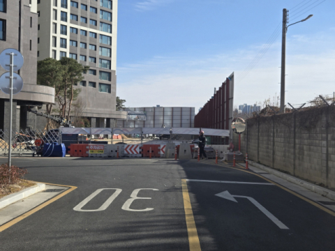 [담장 허문 캠프워커]3차 순환도로 서편은 개통 30년째 막혀…미군 부지 반환 지연 탓