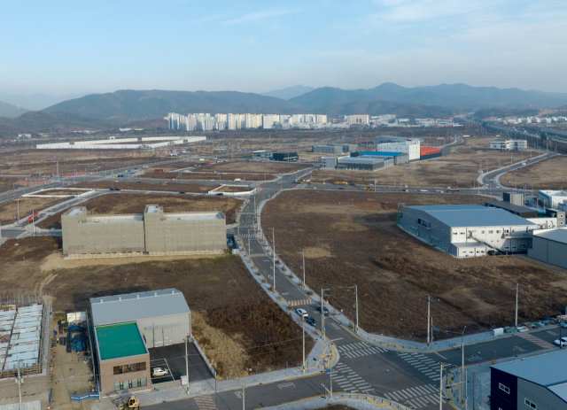 안광학 단지에 4개 기업 입주… 'K-아이웨어 파크' 가동 본격화