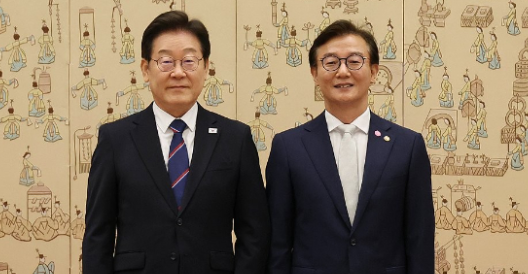 李 대통령, '통일교 연루 의혹' 전재수 장관 사의 수용