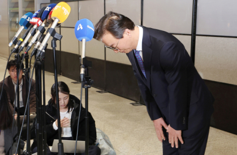 '통일교 금품 수수 의혹' 두고 與 조용…상황 예의주시 전망