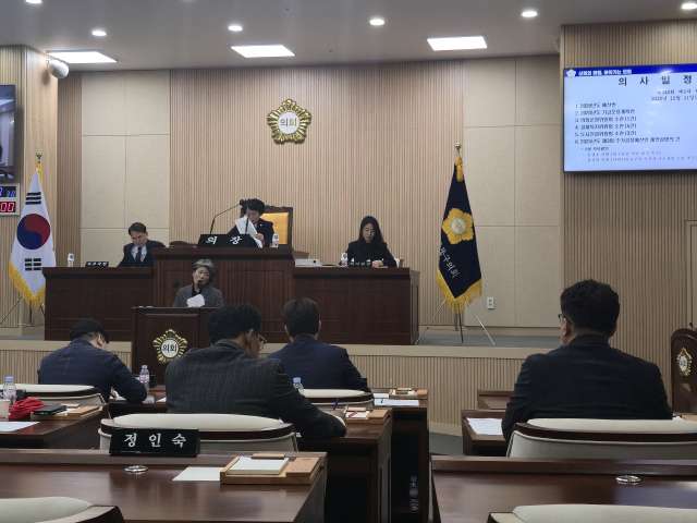 동구의회, 예산안 의결 과정 파행…재단 예산 복구 