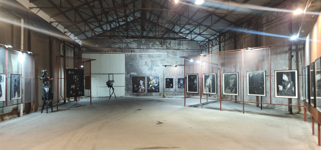 길후 개인전이 열리고 있는 부산 스페이스 원지. 작가 제공