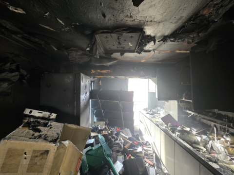 전기장판 과열 추정…대구 동구 아파트서 화재 발생, 1명 경상